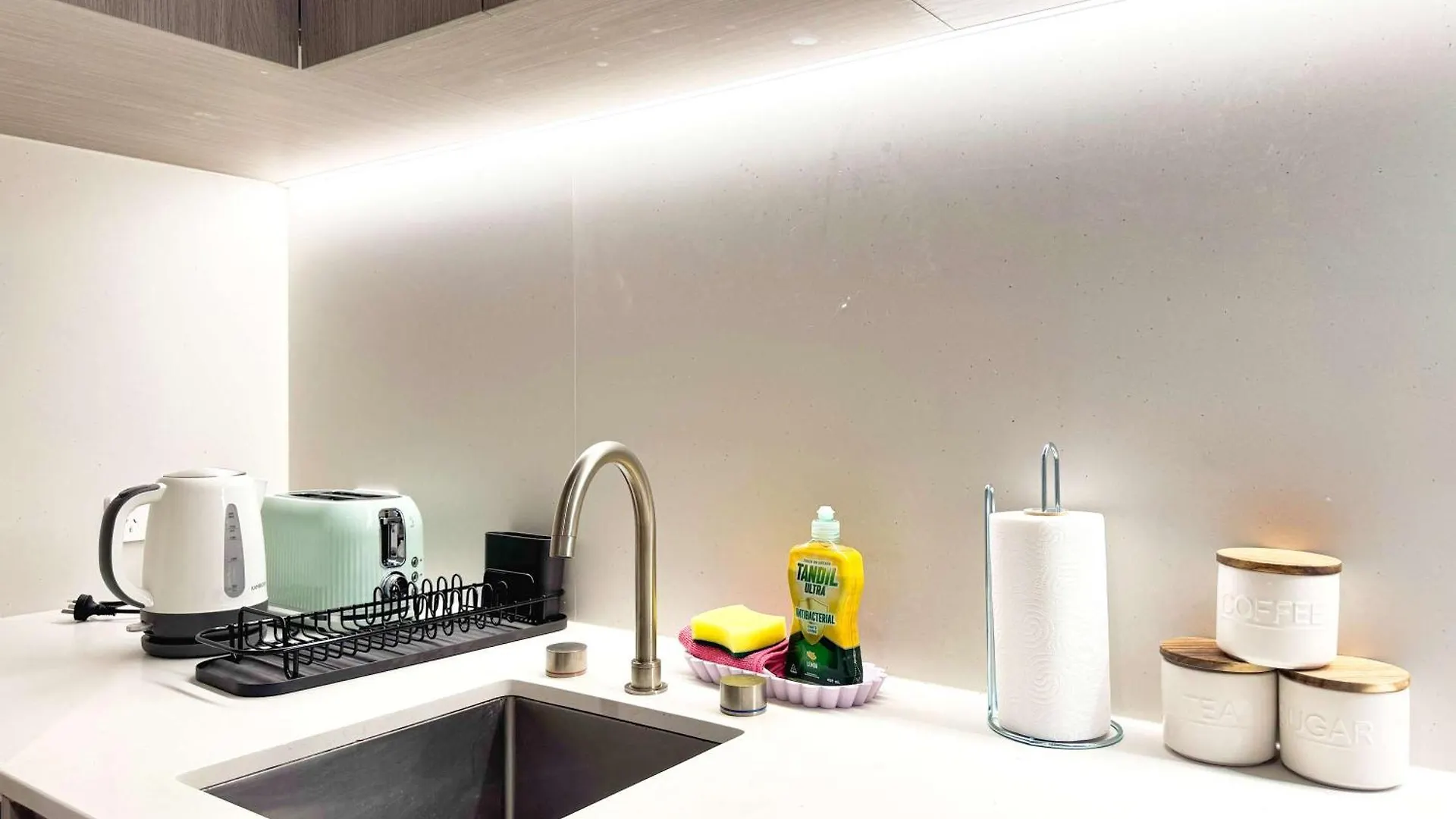 شقة Heart Of Adelaide - 2Br Rundle Mall Apt With Gym